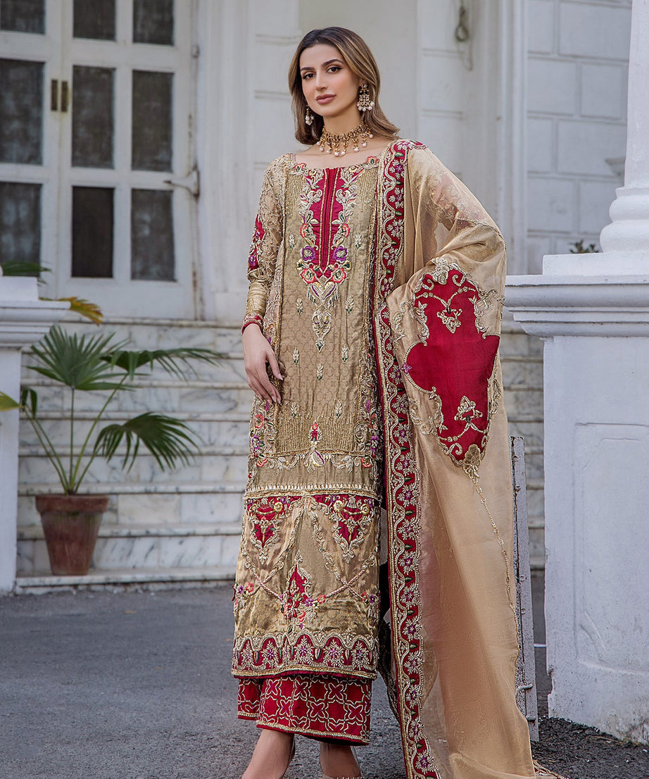 MEHRMA: Shazia Kiyani Inspired Wedding outfit