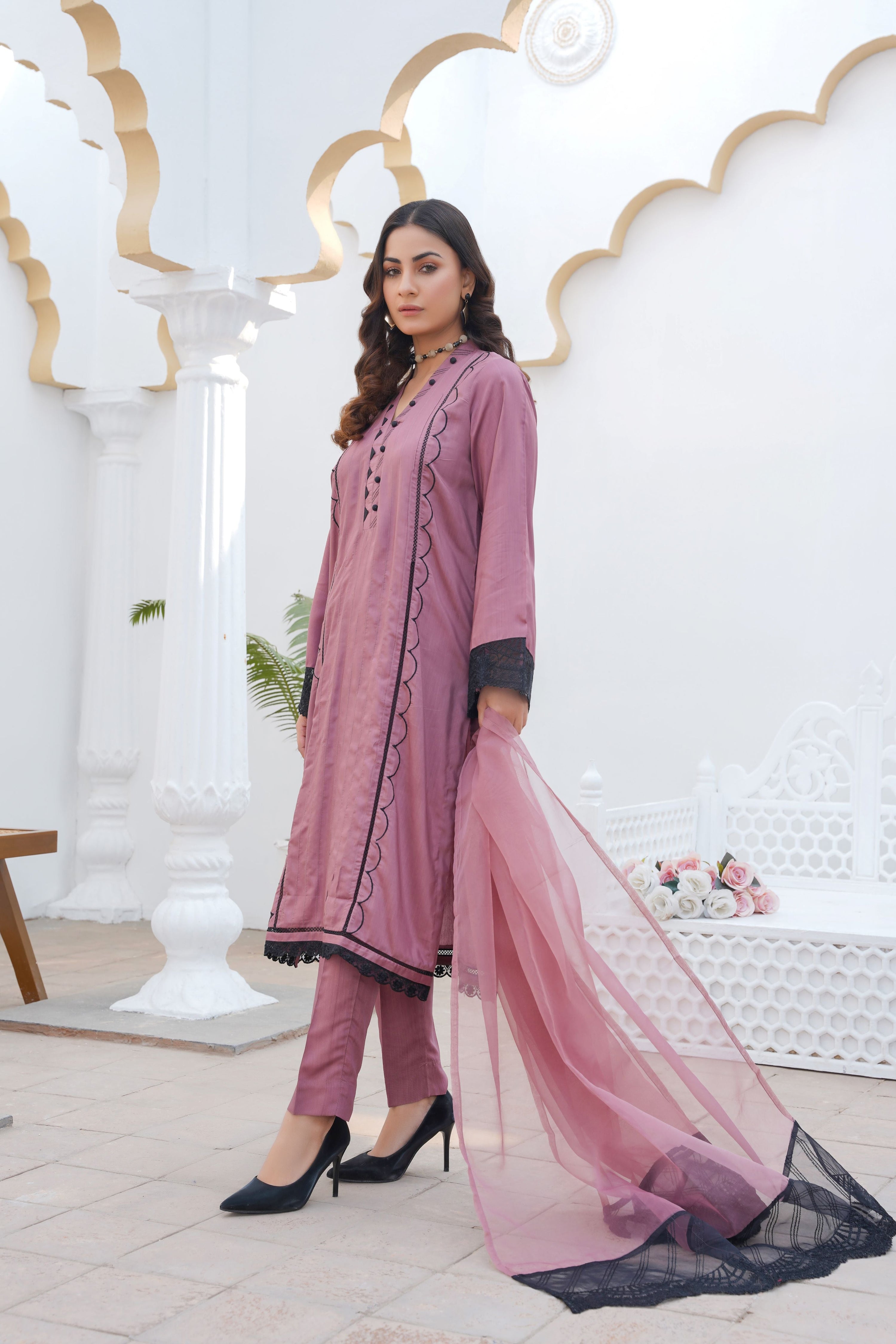RUHI EV-04